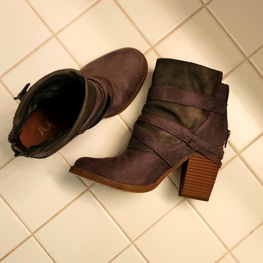 . Gray boots